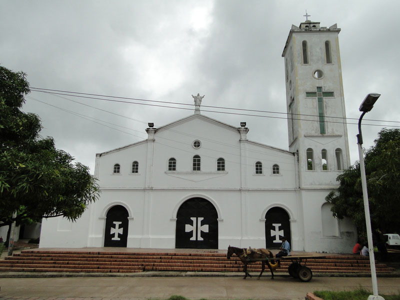 En el margen oriental del río Magdalena, está Santa Ana.