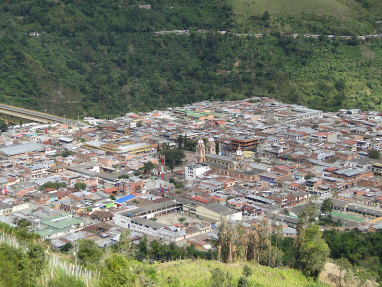 Cajamarca (Tolima). Viajar en Verano