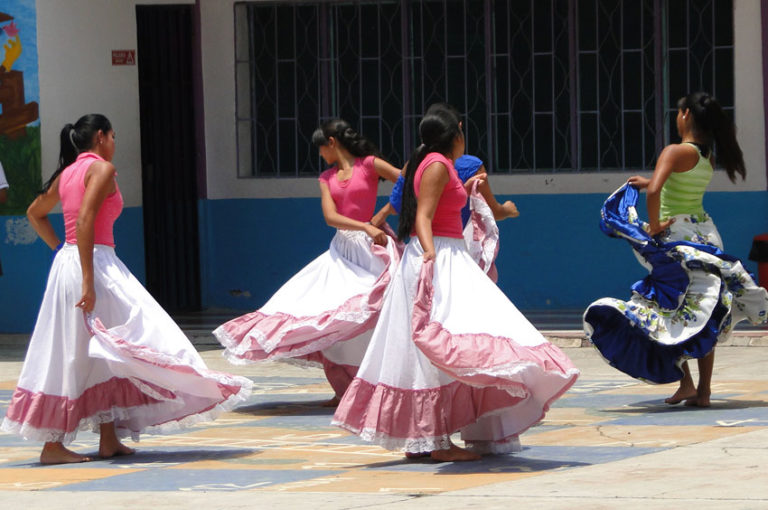 Armenia Mantequilla (Antioquia), 'El Balcón de Occiente'.
