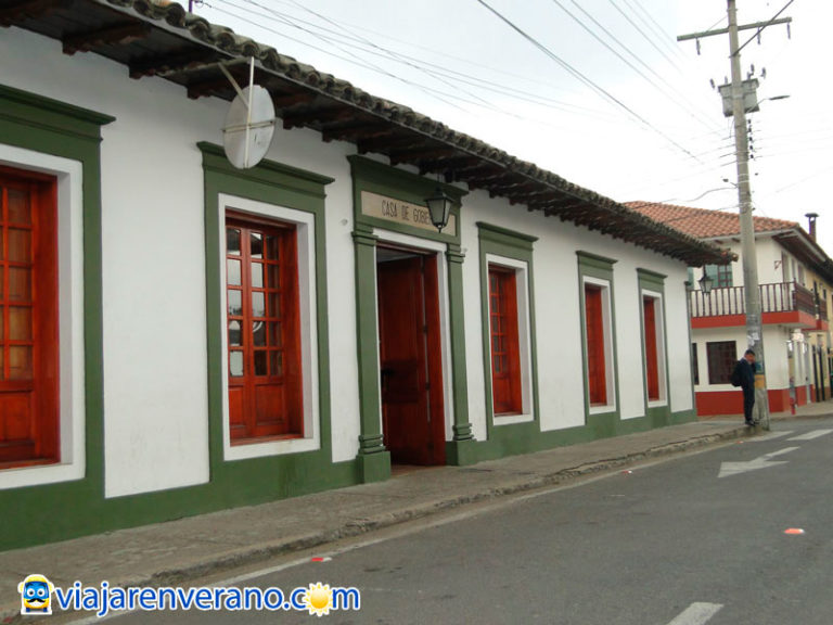 Subachoque (Cundinamarca) es un pueblo amañador cerca a la capital.