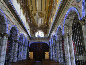 Interior del templo.