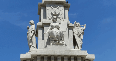 Monumento.
